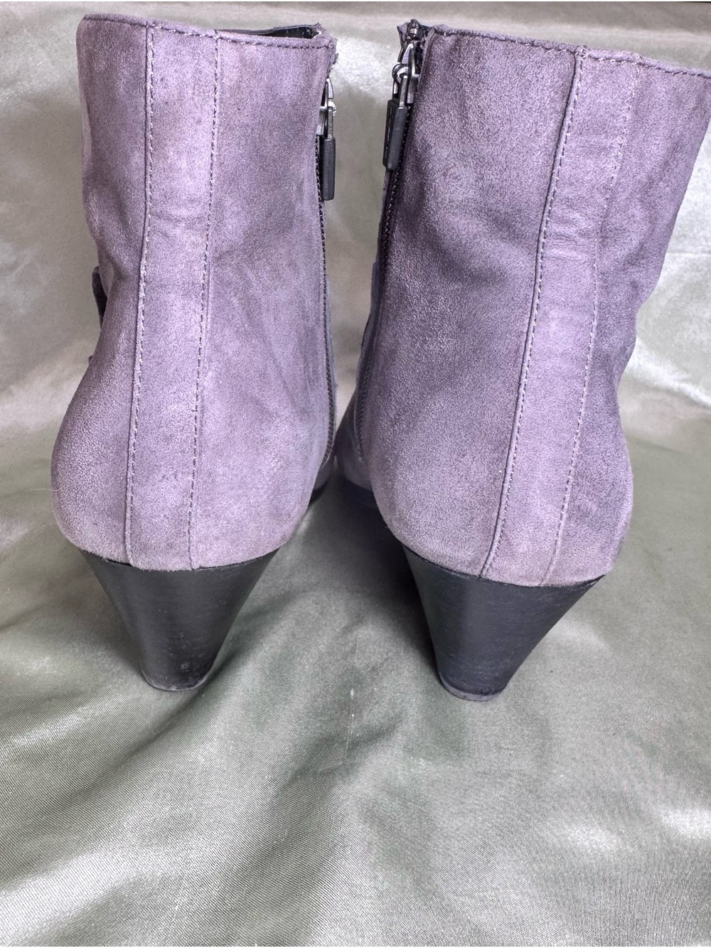 Dansko Baker Grey Women's Suede Ankle Boot with Buttons, 2 inch heel, size 38 - Picture 5 of 12